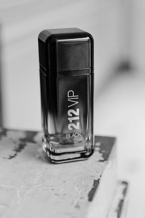 Carolina Herrera 212 Vip Black